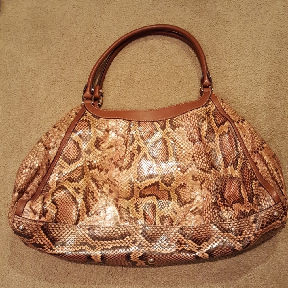 Authentic Gucci Tote. Python. - image 2